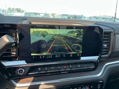 New 2026 GMC Sierra 3500 SLT w/ SLT Premium Package image 10