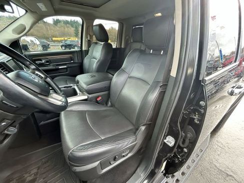Used 2017 RAM 1500 Laramie w/ Convenience Group AWD/4WD image 20