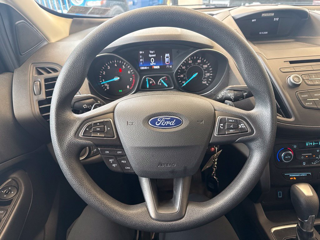 Used 2017 Ford Escape SE AWD/4WD image 16
