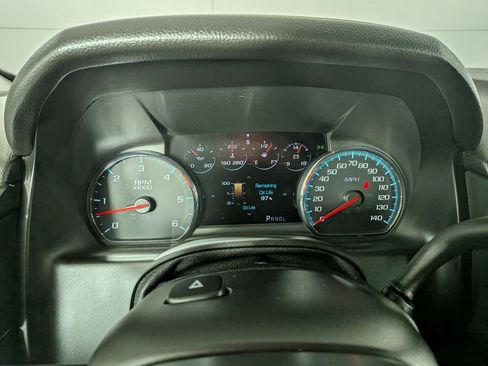 Used 2019 Chevrolet Suburban Premier image 22