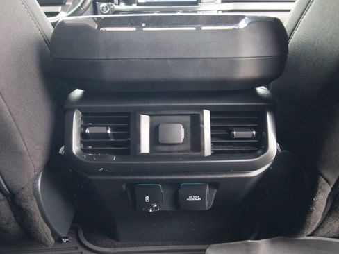 Used 2022 Ford F150 XLT w/ Equipment Group 302A High image 36