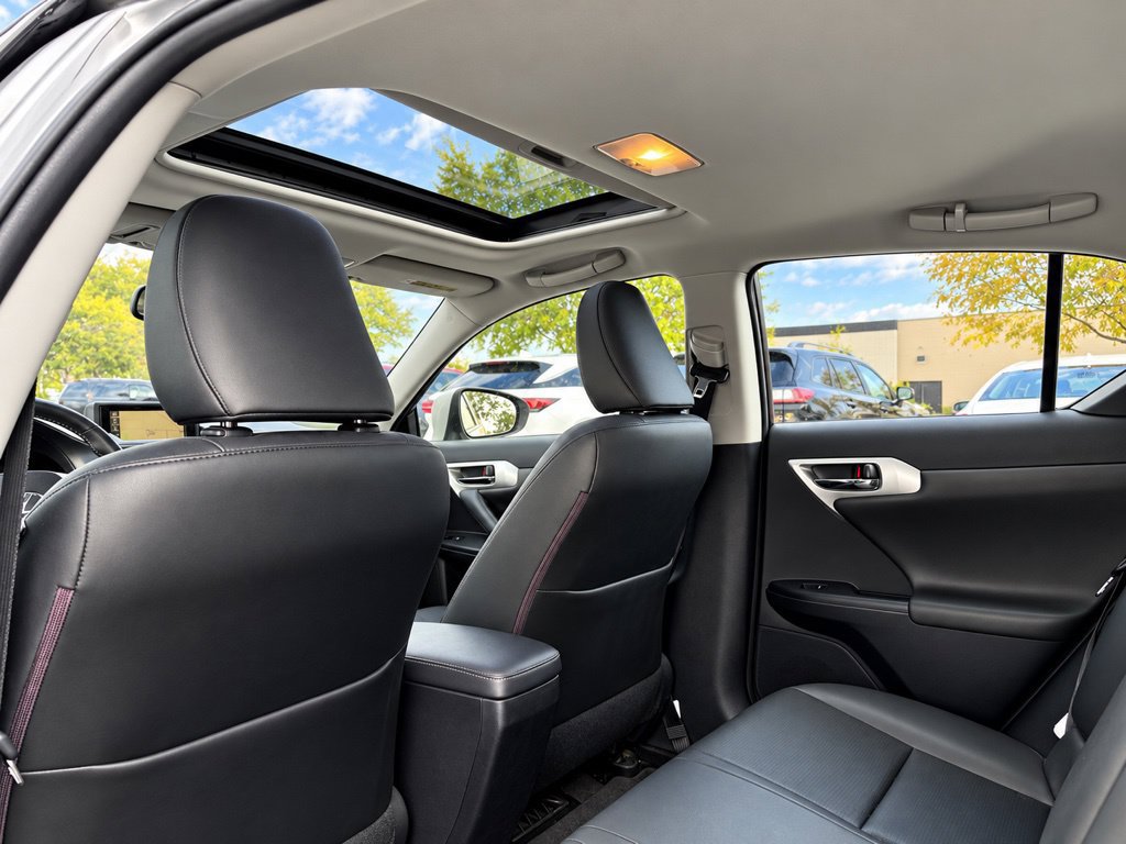 Used 2012 Lexus CT 200h Premium w/ Premium Audio Pkg FWD image 17