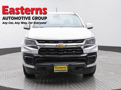 Used 2022 Chevrolet Colorado LT w/ Fleet Safety Package AWD/4WD image 2