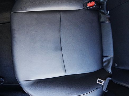 Used 2018 Honda Civic EX-L image 13