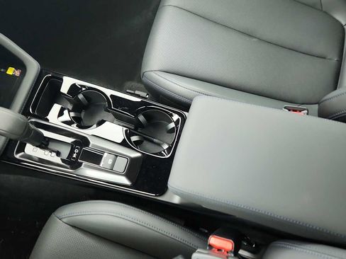 New 2026 Subaru Forester Premium AWD/4WD image 16