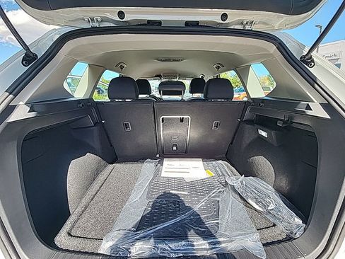 New 2025 Volkswagen Taos S image 24