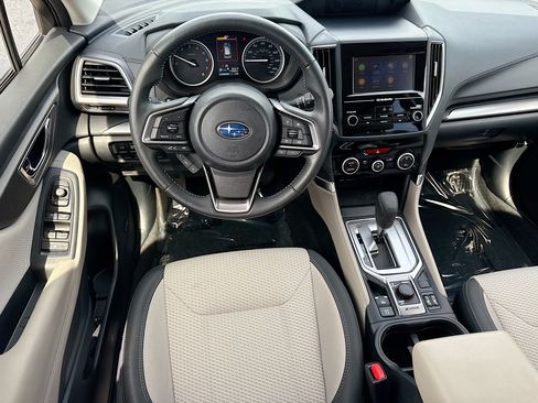 Certified 2024 Subaru Forester Premium AWD/4WD image 17