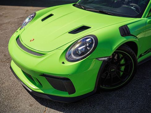 Used 2019 Porsche 911 GT3 RS image 2