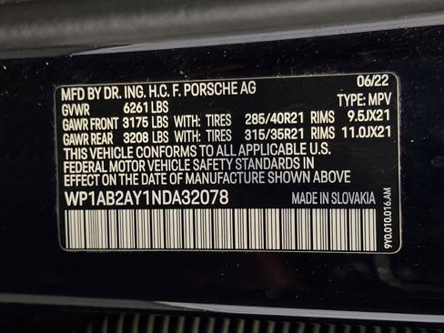 Used 2022 Porsche Cayenne S image 26