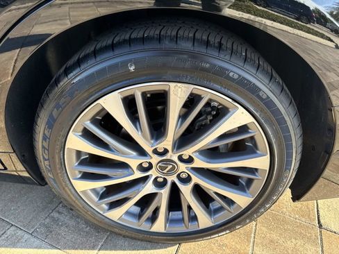 Used 2019 Lexus ES 350 Luxury image 36