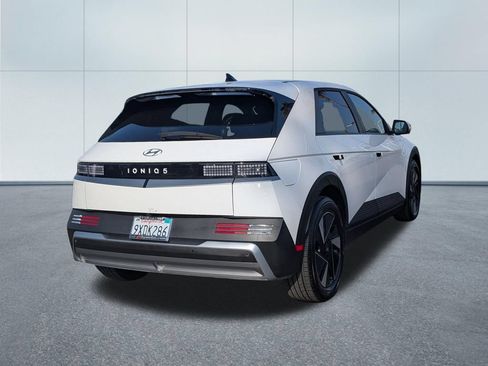 Certified 2026 Hyundai Ioniq 5 SEL RWD image 6
