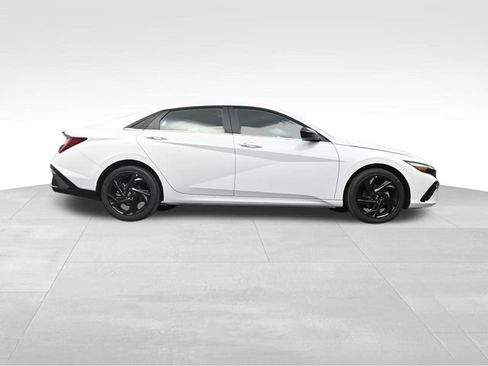 New 2026 Hyundai Elantra SEL Sport Premium FWD image 37