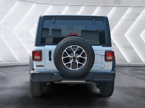 New 2025 Jeep Wrangler Unlimited Sport image 5