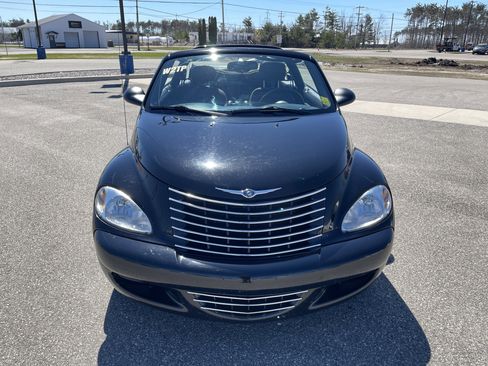 Used 2005 Chrysler PT Cruiser Touring FWD image 10