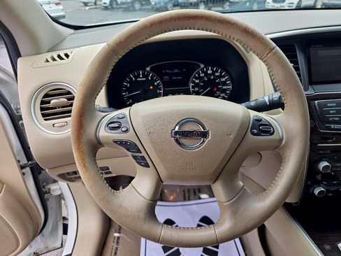 Used 2014 Nissan Pathfinder SL AWD/4WD image 20