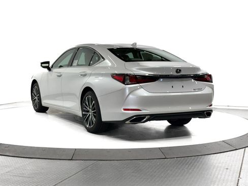 New 2025 Lexus ES 350 w/ Premium Package image 9