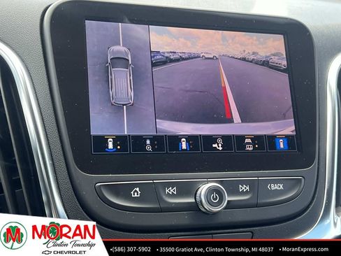 Used 2024 Chevrolet Equinox LT AWD/4WD image 21