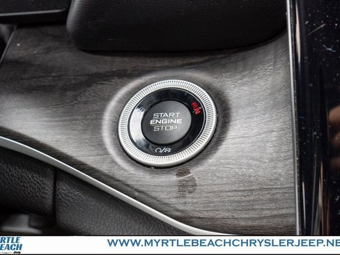 Certified 2021 Jeep Grand Cherokee L Limited image 28