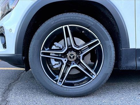 New 2026 Mercedes-Benz GLB 250 4MATIC image 12