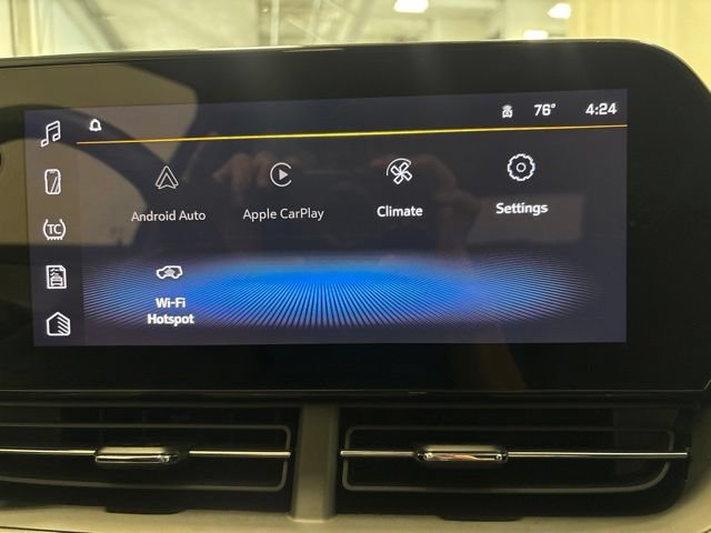 Used 2025 Chevrolet Trax LT FWD image 18