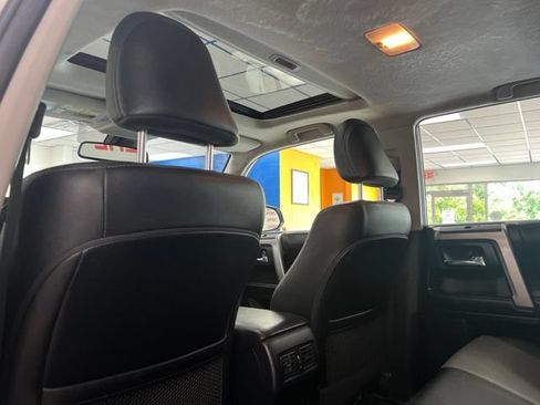 Used 2023 Toyota 4Runner SR5 Premium w/ Moonroof Package AWD/4WD image 17