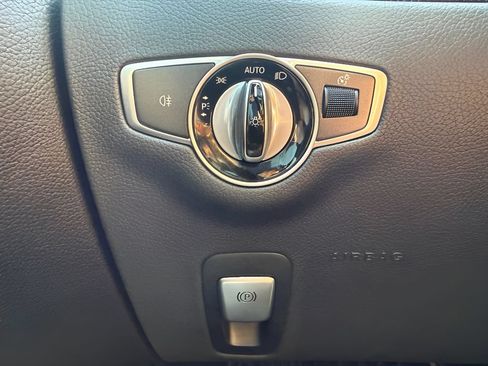 Used 2018 Mercedes-Benz E 63 AMG S image 24