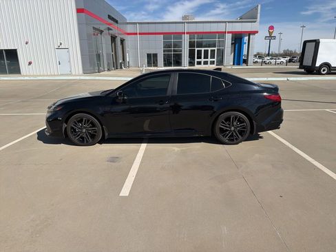 Used 2025 Toyota Camry XSE w/ Premium Plus Package image 9