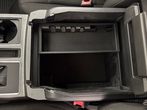 Used 2019 Ford F150 XLT w/ Equipment Group 302A Luxury AWD/4WD image 35