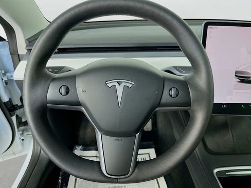 Used 2023 Tesla Model 3 Standard Range RWD image 13