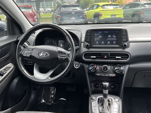 Certified 2021 Hyundai Kona SEL Plus AWD/4WD image 24