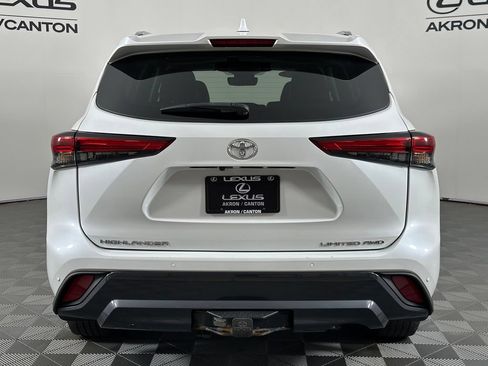 Used 2023 Toyota Highlander Limited AWD/4WD image 8