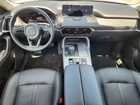 Used 2024 MAZDA CX-90 Plug-In Hybrid w/ Preferred AWD/4WD image 9