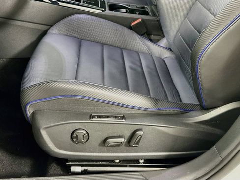 Used 2023 Volkswagen Golf 20th Anniversary Edition w/ Golf Protection Package AWD/4WD image 20