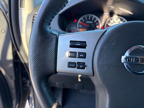 Used 2016 Nissan Frontier PRO-4X image 23