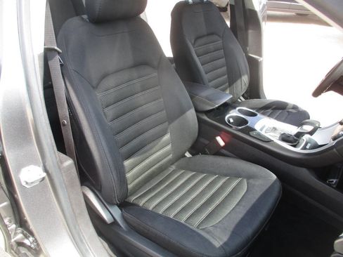 Used 2014 Ford Fusion SE image 40