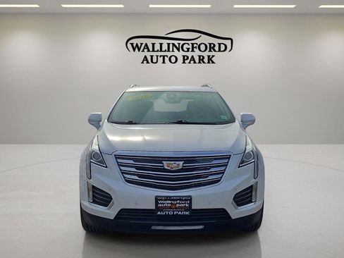 Used 2018 Cadillac XT5 Luxury w/ Driver Awareness Package image 2