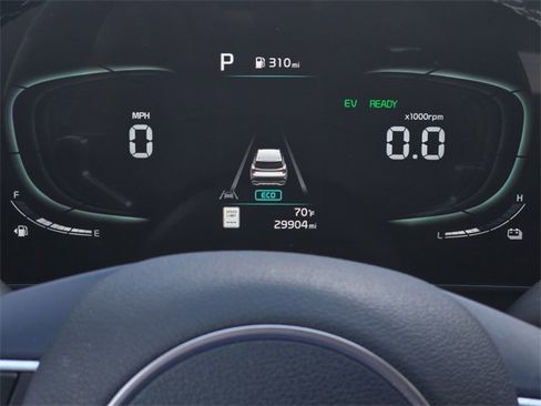 Used 2023 Kia Sportage EX image 32