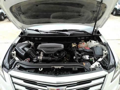 Used 2017 Cadillac XT5 Luxury w/ Driver Awareness Package image 51