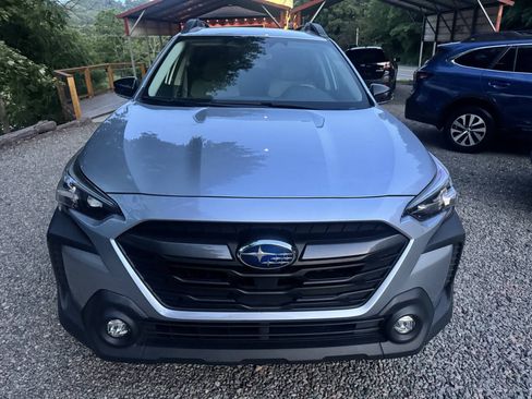 Used 2023 Subaru Outback Premium AWD/4WD image 4