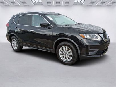 Used 2018 Nissan Rogue SV