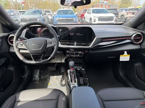 New 2026 Chevrolet Trax RS w/ Driver Confidence Package FWD image 17