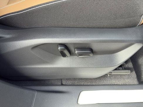 New 2026 Volkswagen Atlas Cross Sport SEL R-Line image 11