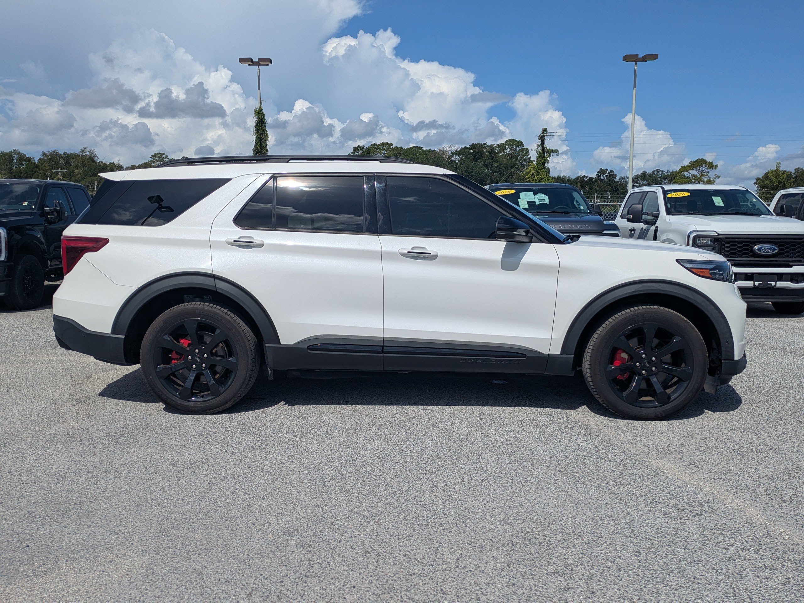 Certified 2022 Ford Explorer ST w/ Equipment Group 401A AWD/4WD image 3