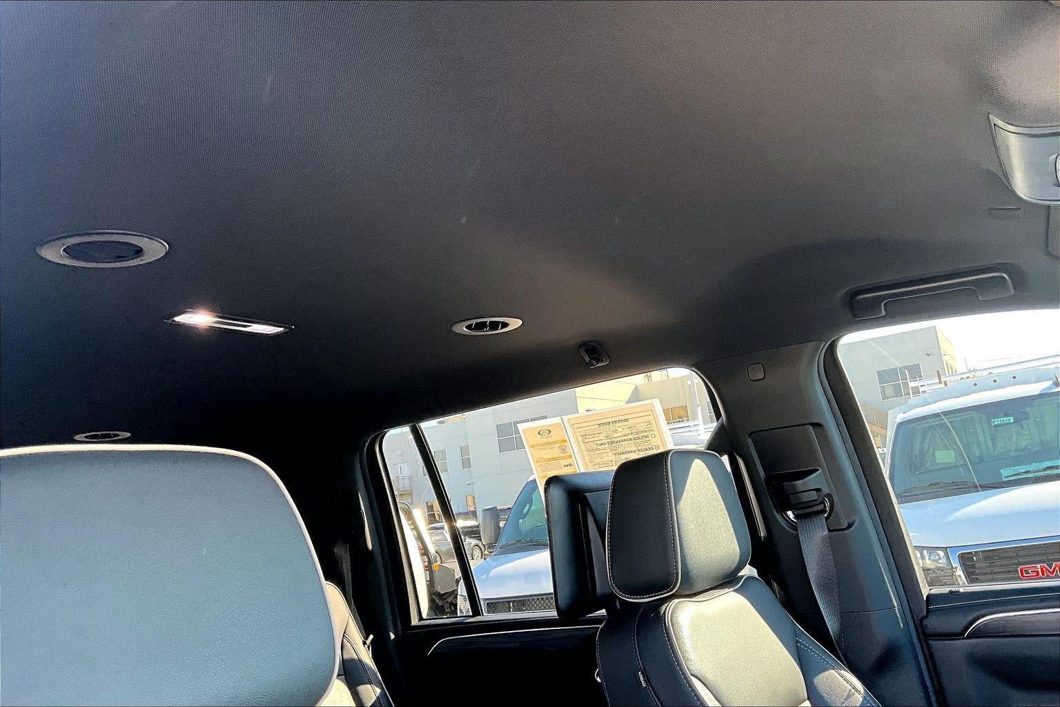 Used 2024 GMC Yukon XL SLT w/ SLT Luxury Package AWD/4WD image 30