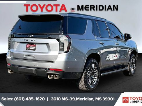 Used 2026 Chevrolet Tahoe Z71 w/ Z71 Off-Road Package AWD/4WD image 11