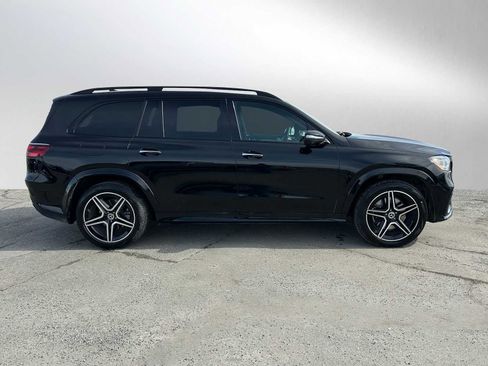 Used 2026 Mercedes-Benz GLS 450 4MATIC image 2
