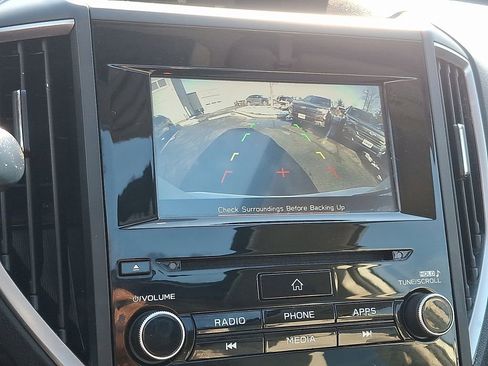 Used 2020 Subaru Forester Premium image 17