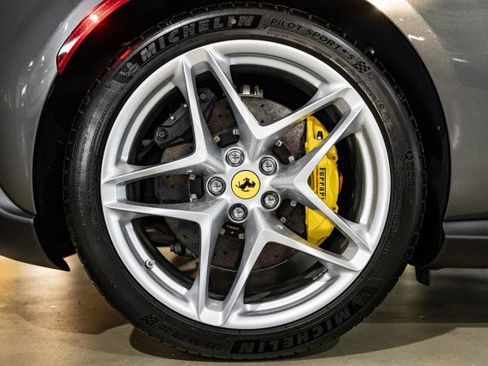 Used 2024 Ferrari Roma image 32