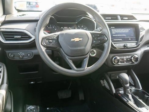 Used 2023 Chevrolet TrailBlazer LT w/ Convenience Package AWD/4WD image 14