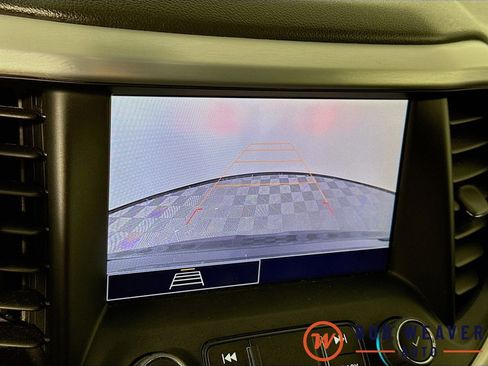 Certified 2023 GMC Acadia SLE w/ Driver Convenience Package image 14